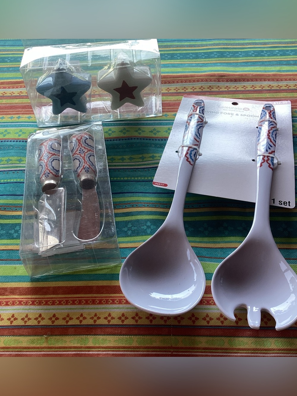 Celebrate It RWB Summer Picnic Serving Set